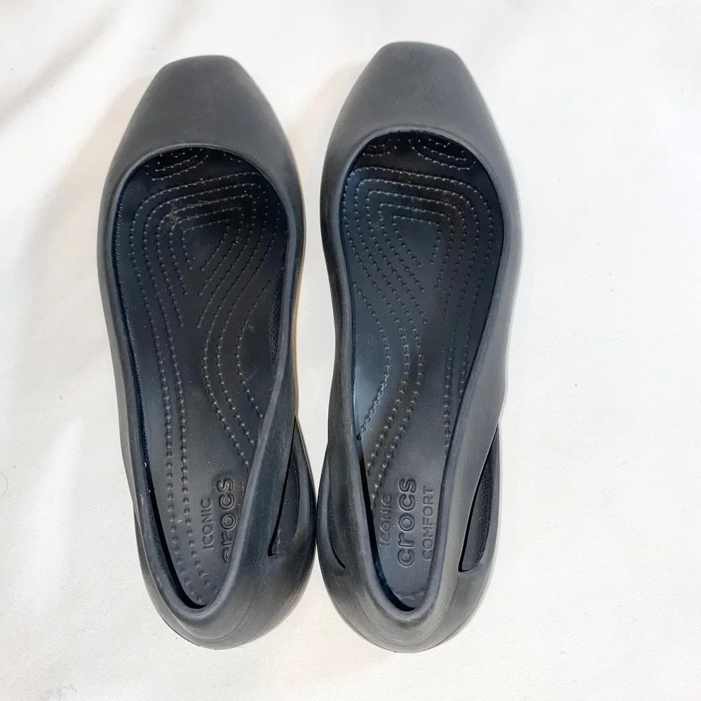 Crocs Serena Flat Black Womens Shoes 205873 Cut Out Ballet‎ Flats Size W9